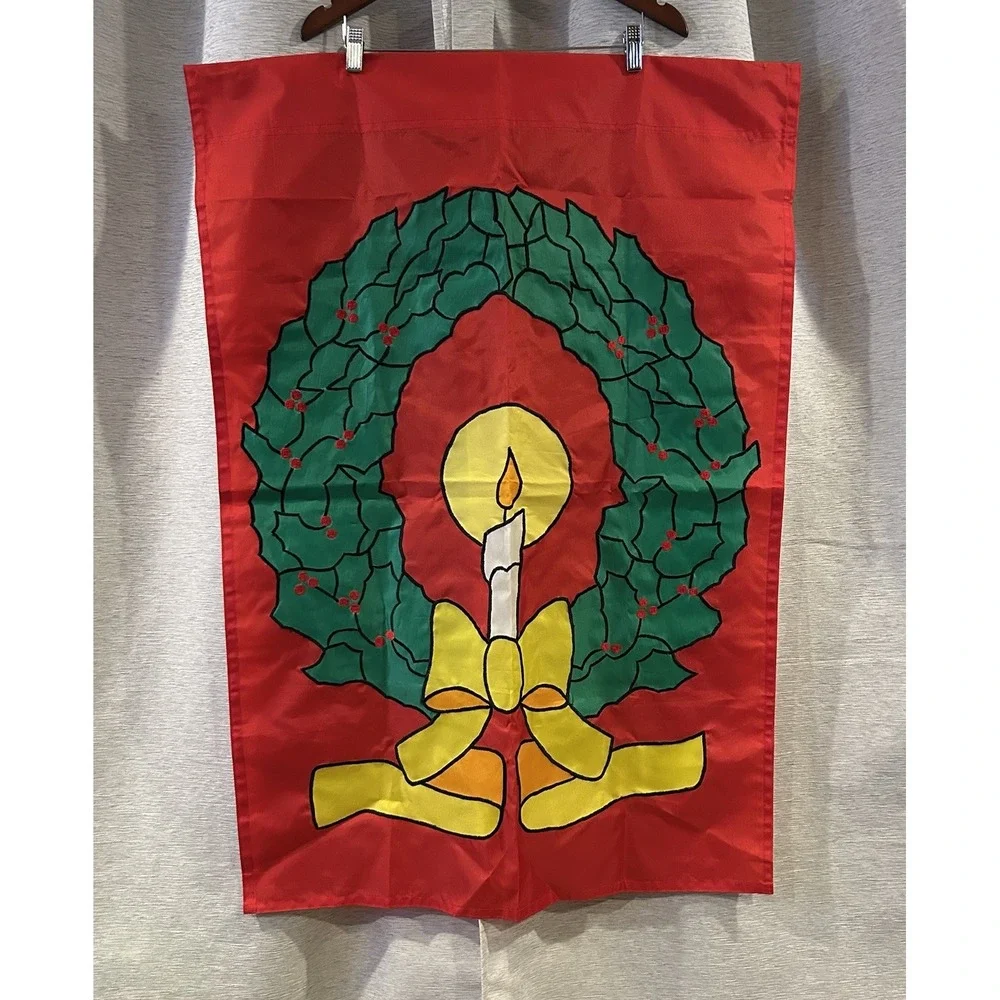 Pieced‎ Christmas Flag W/ Wreath Candle Bow Holly Berries Red 27